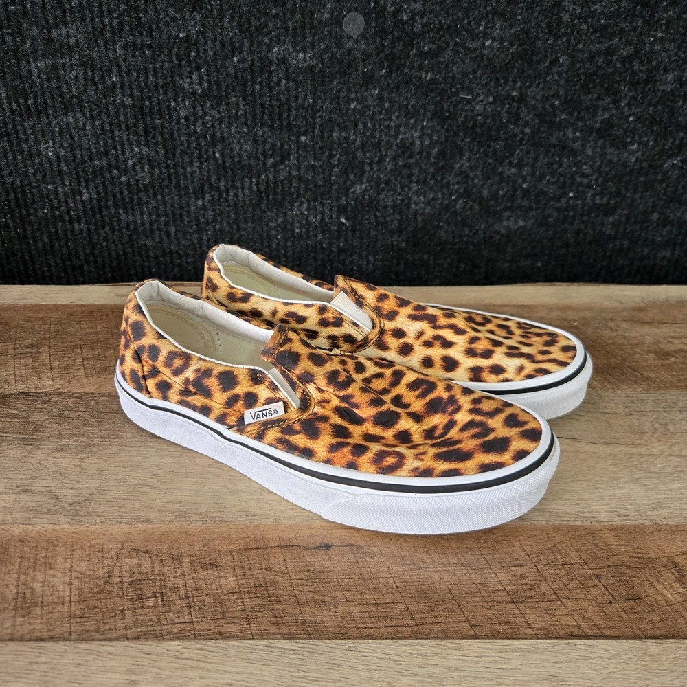 Vans Classic Slip On Skate Shoes Sneakers Leopard Print Women Size 8